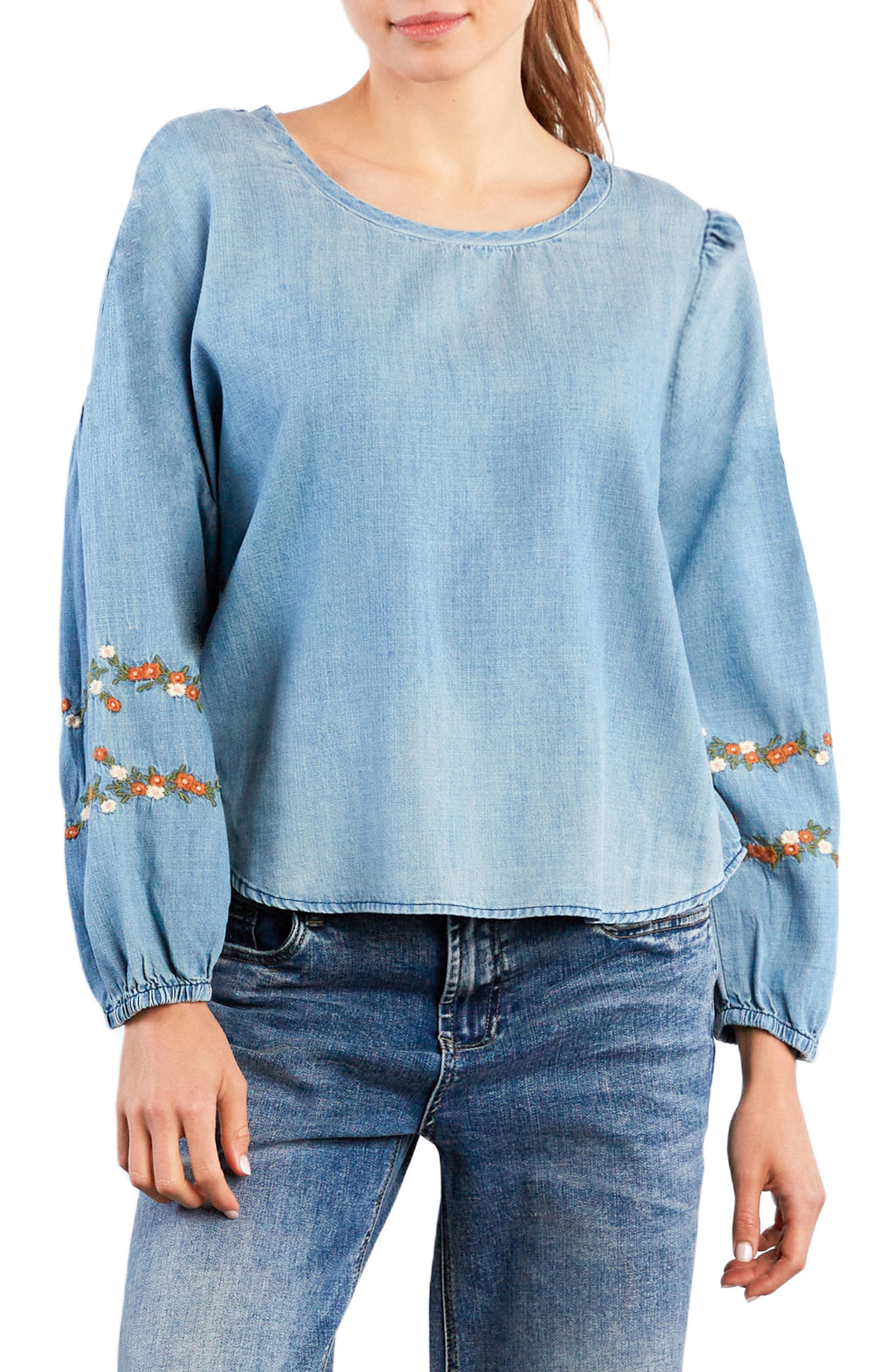Floral Embroidery Cotton Blend Poet Top