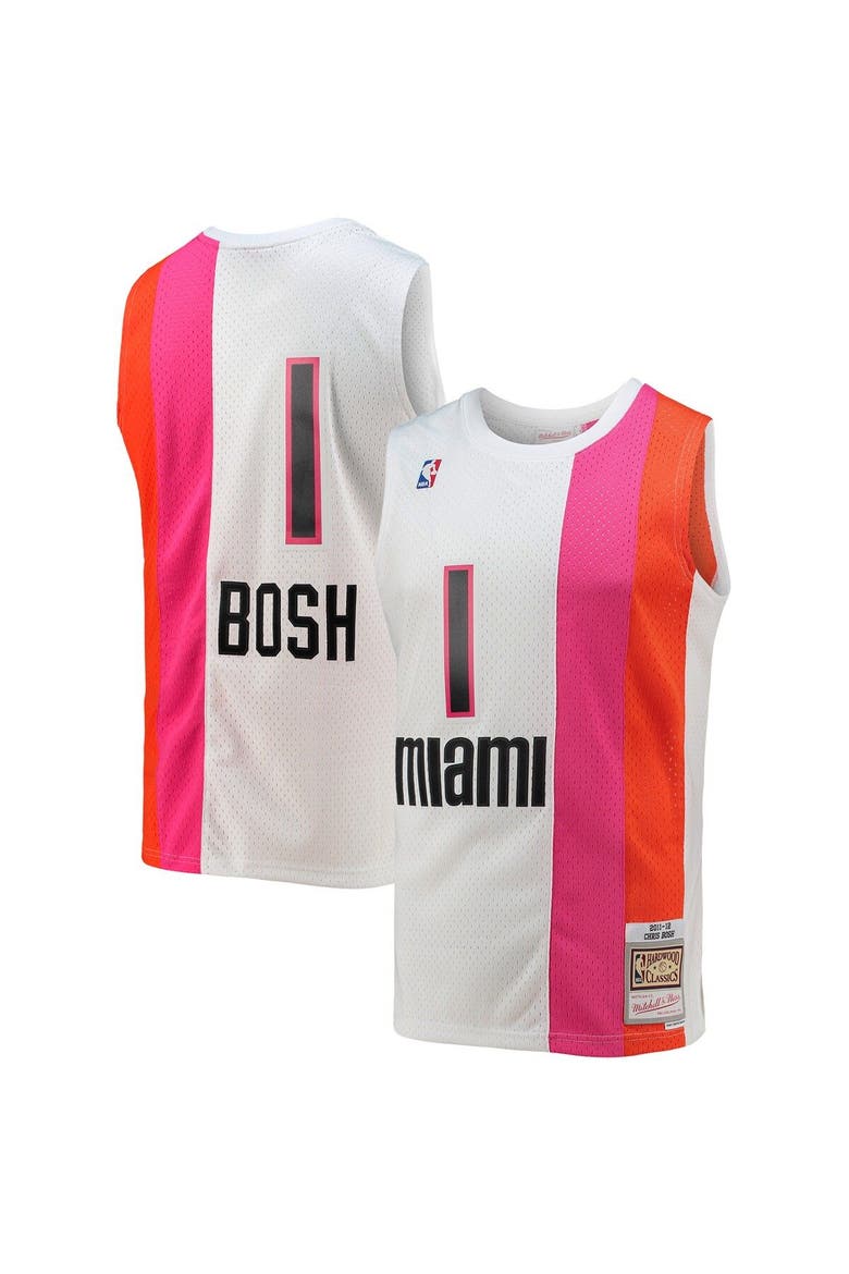 Men's Mitchell & Ness Chris Bosh White Miami Heat 2001/02 Hardwood Classics Swingman Jersey, Main, color, White