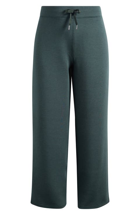 AirEssentials Straight Leg Pants