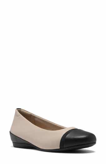 Cathrynn Skimmer Flat