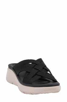 GOOD CHOICE NEW YORK Sellena Slide Sandal