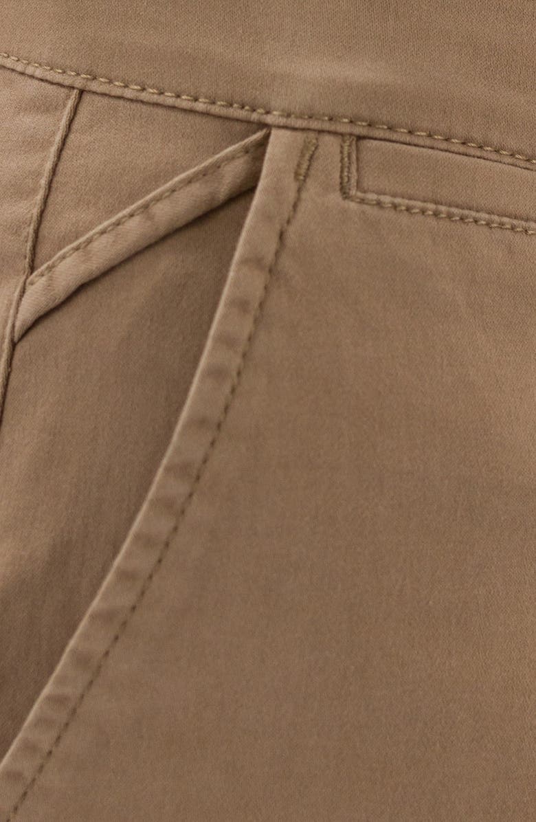 Devil-Dog Dungarees 9-Inch Performance Stretch Chino Shorts, Alternate, color, 