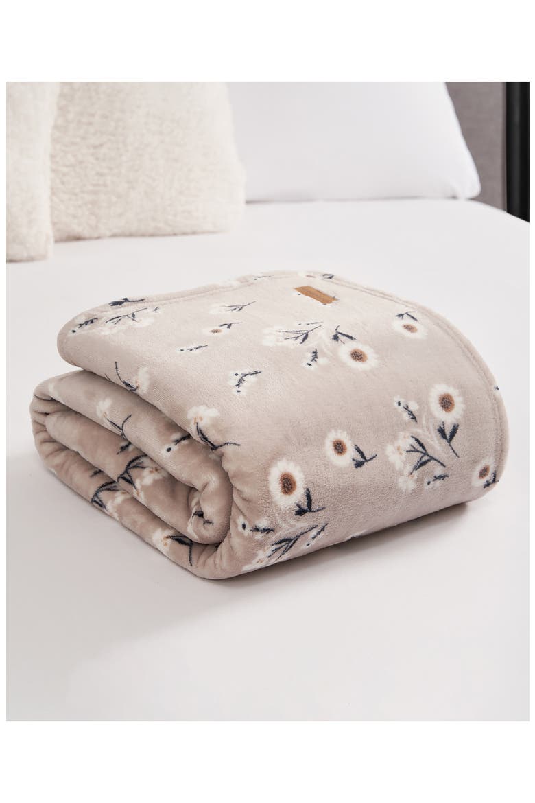 Cozy Plush Throw Blanket, Alternate, color, BEIGE FLORAL