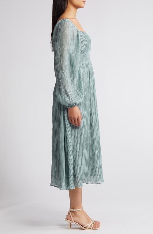 Zoe And Claire Square Neck Long Sleeve Midi Dress In Sage