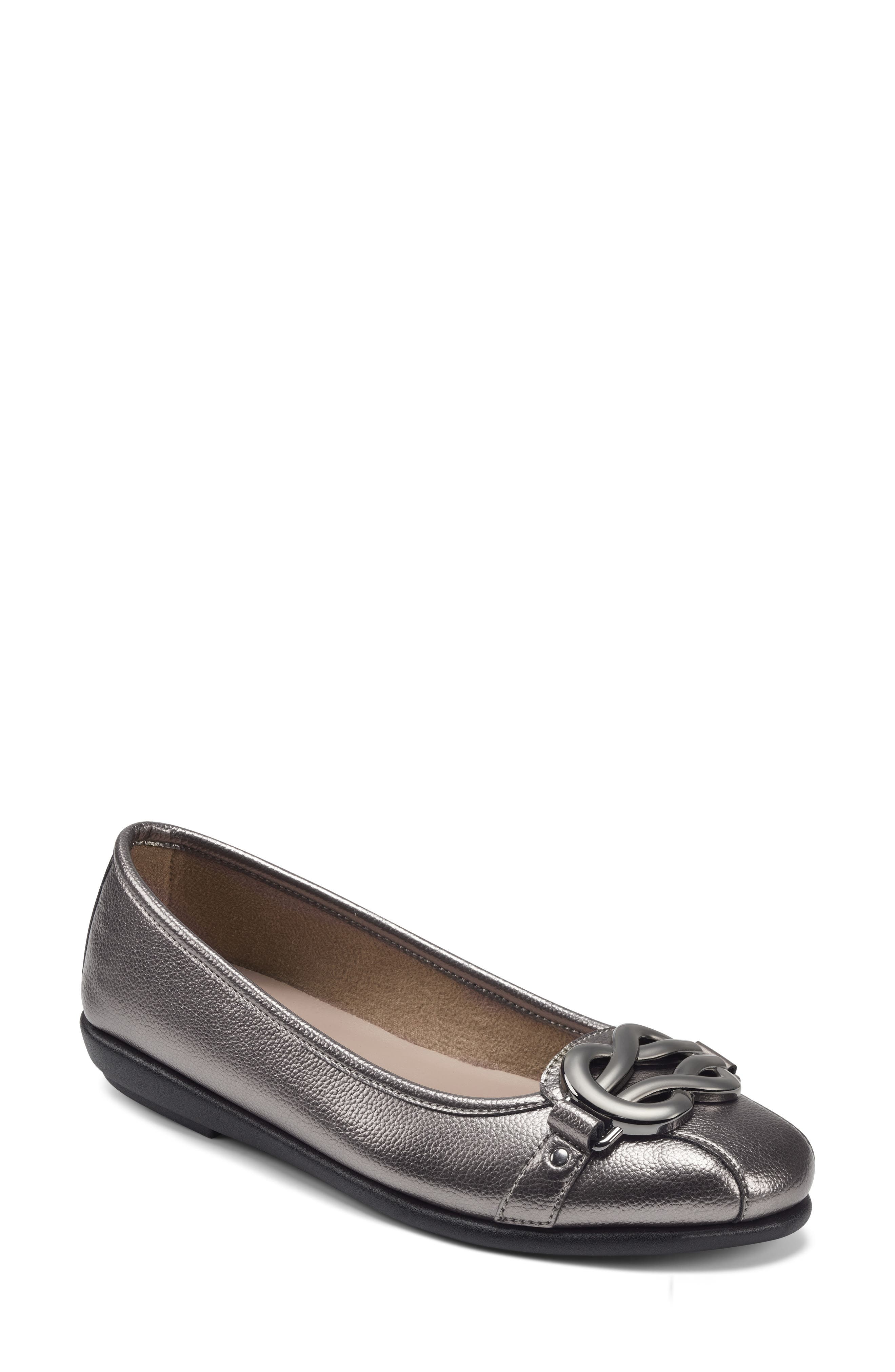 Big Bet Pebbled Flat - Wide Width Available, Main, color, METALLIC COMBO
