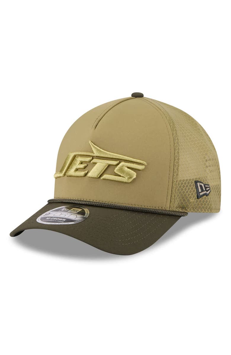 New Era Men
s New Era  Green New York Jets 2025 Salute to Service 9FORTY A-Frame M-Crown Adjustable Hat, Alternate, color, Green