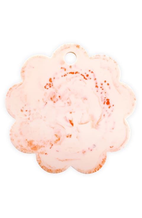 Scalloped Resin Cheese & Charcuterie Board