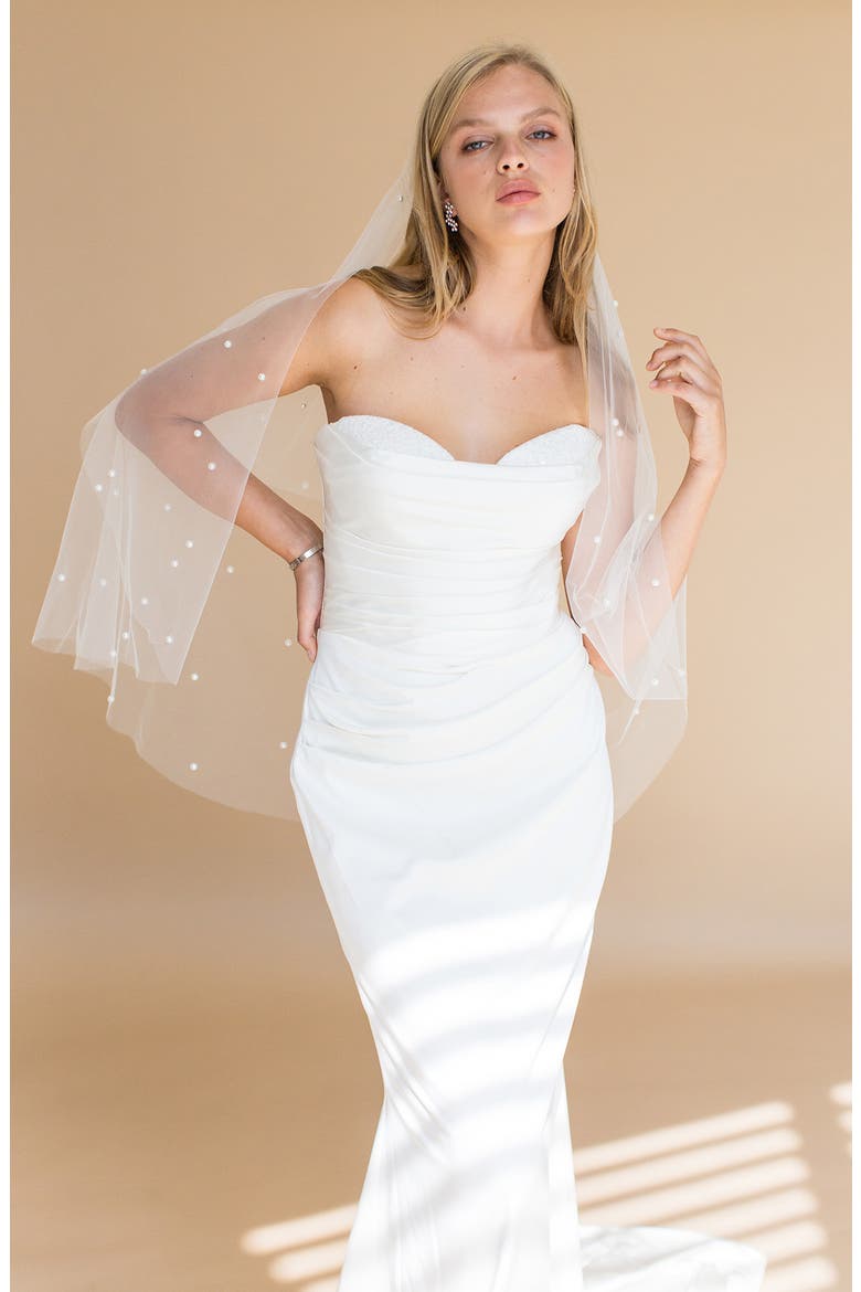 Ellery Imitation Pearl Fingertip Veil (Nordstrom Exclusive), Alternate, color, IVORY