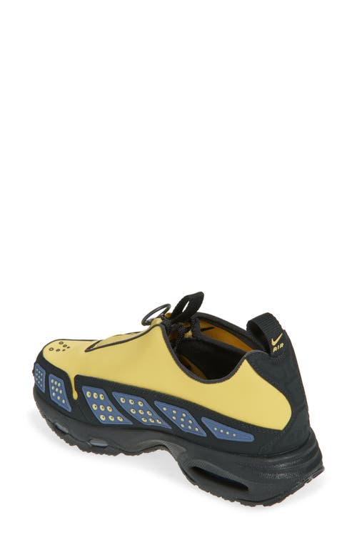 Nike Air Max Sunder Sneaker In Multi