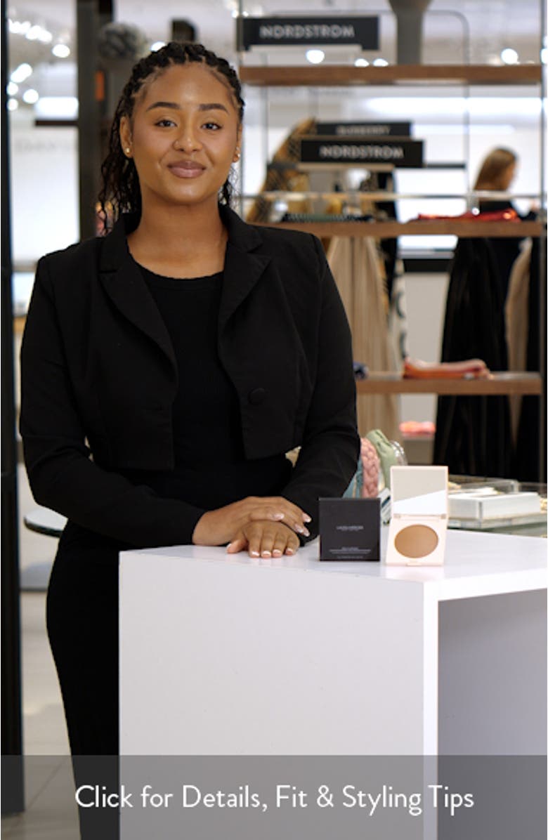 Real Flawless Luminous Perfecting Talc-Free Pressed Powder, sales video thumbnail