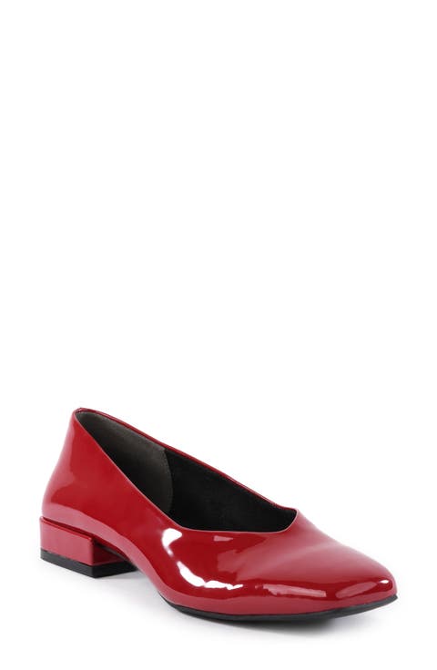 Penny V Flat (Women)