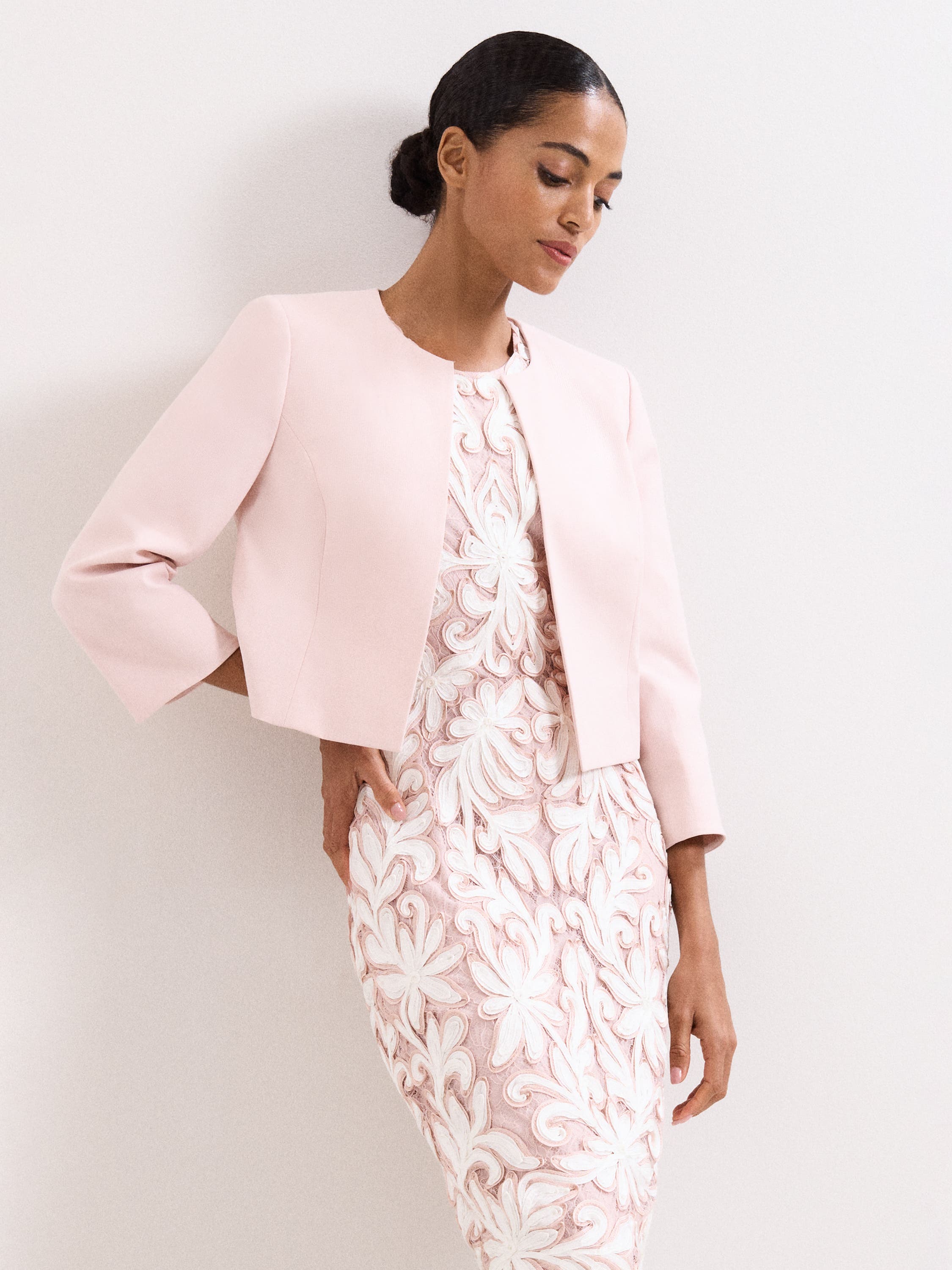 Cropped Round Neck Jacket