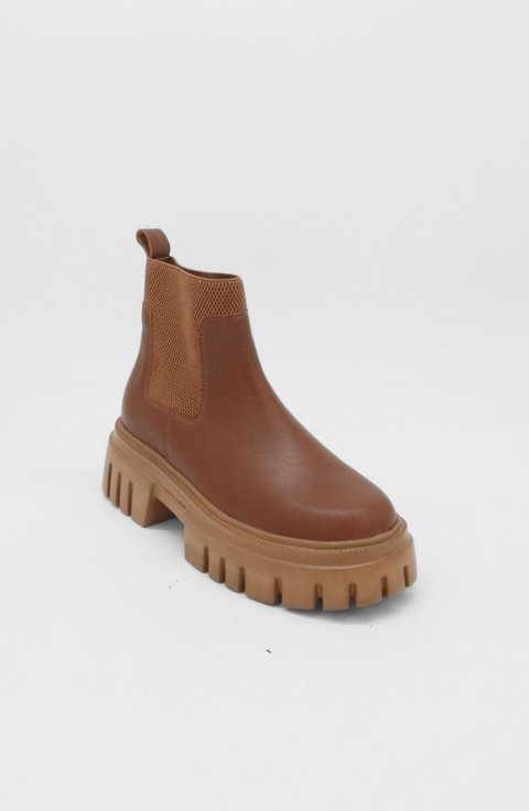 Agora Platform Chelsea Boots