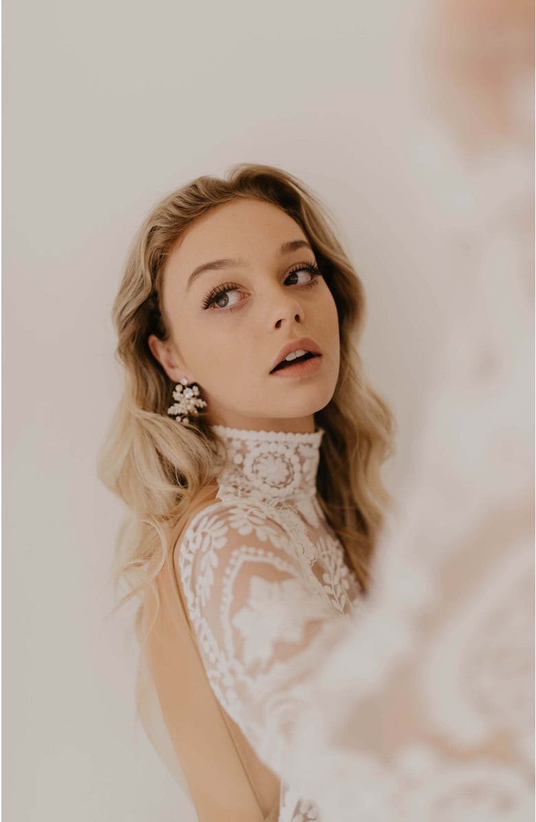 Untamed Petals Gwen Crystal Earrings, Alternate, color, Gold