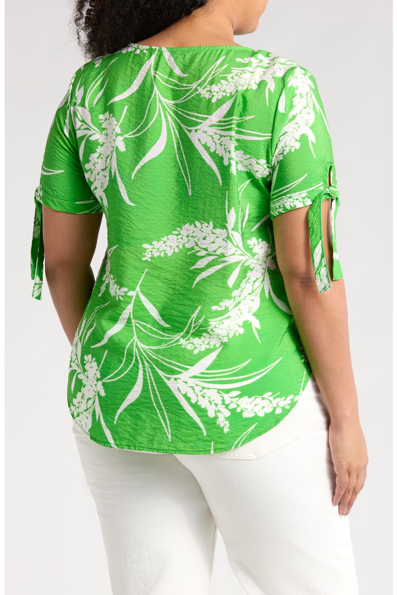 Floral Short Sleeve Top, Alternate, color, GREEN