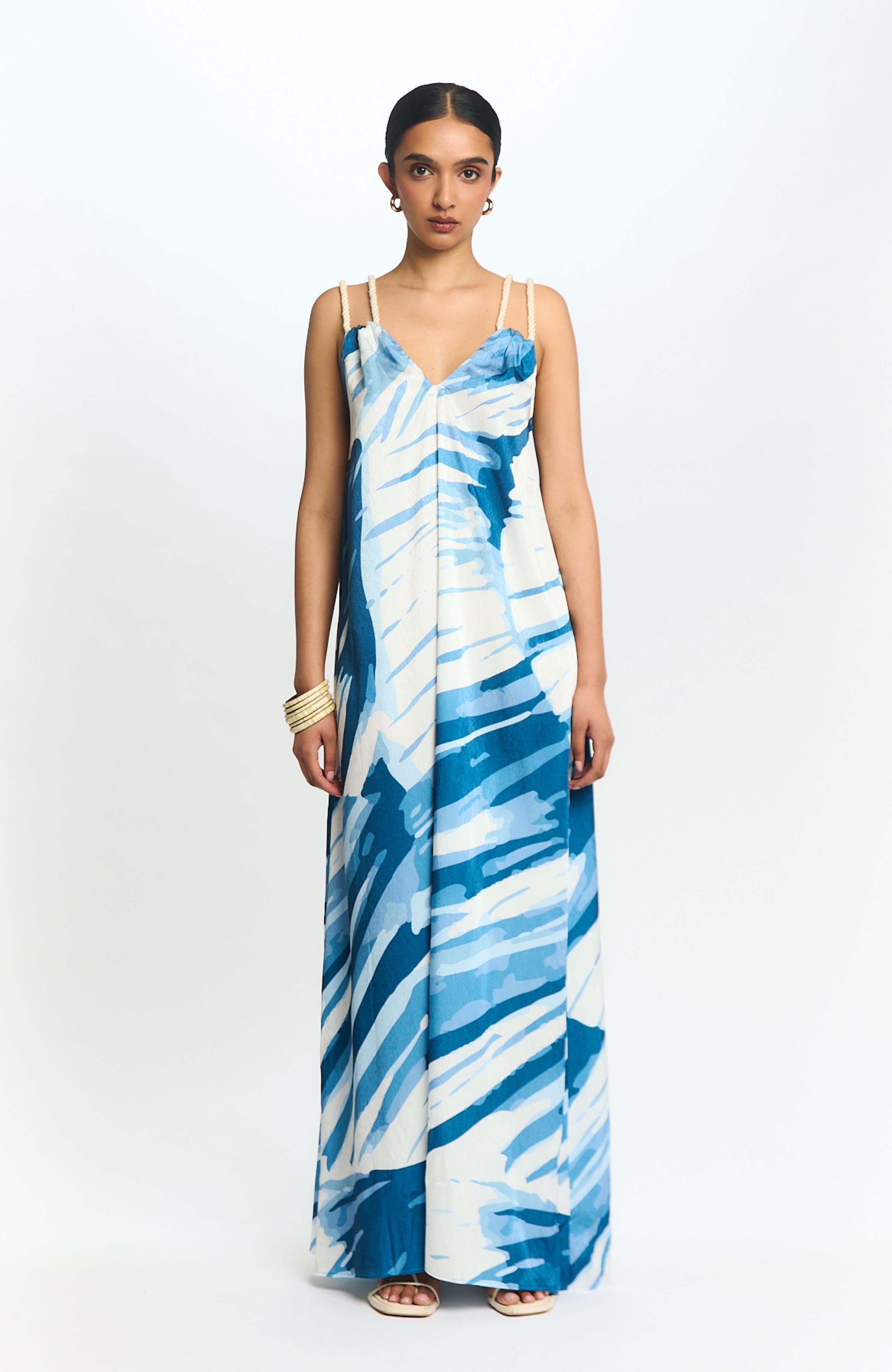 selected Loa Blu