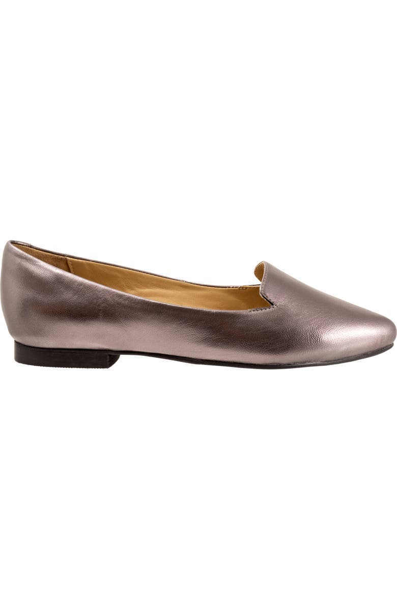 Trotters Harlowe Pointed Toe Loafer, Alternate, color, Pewter