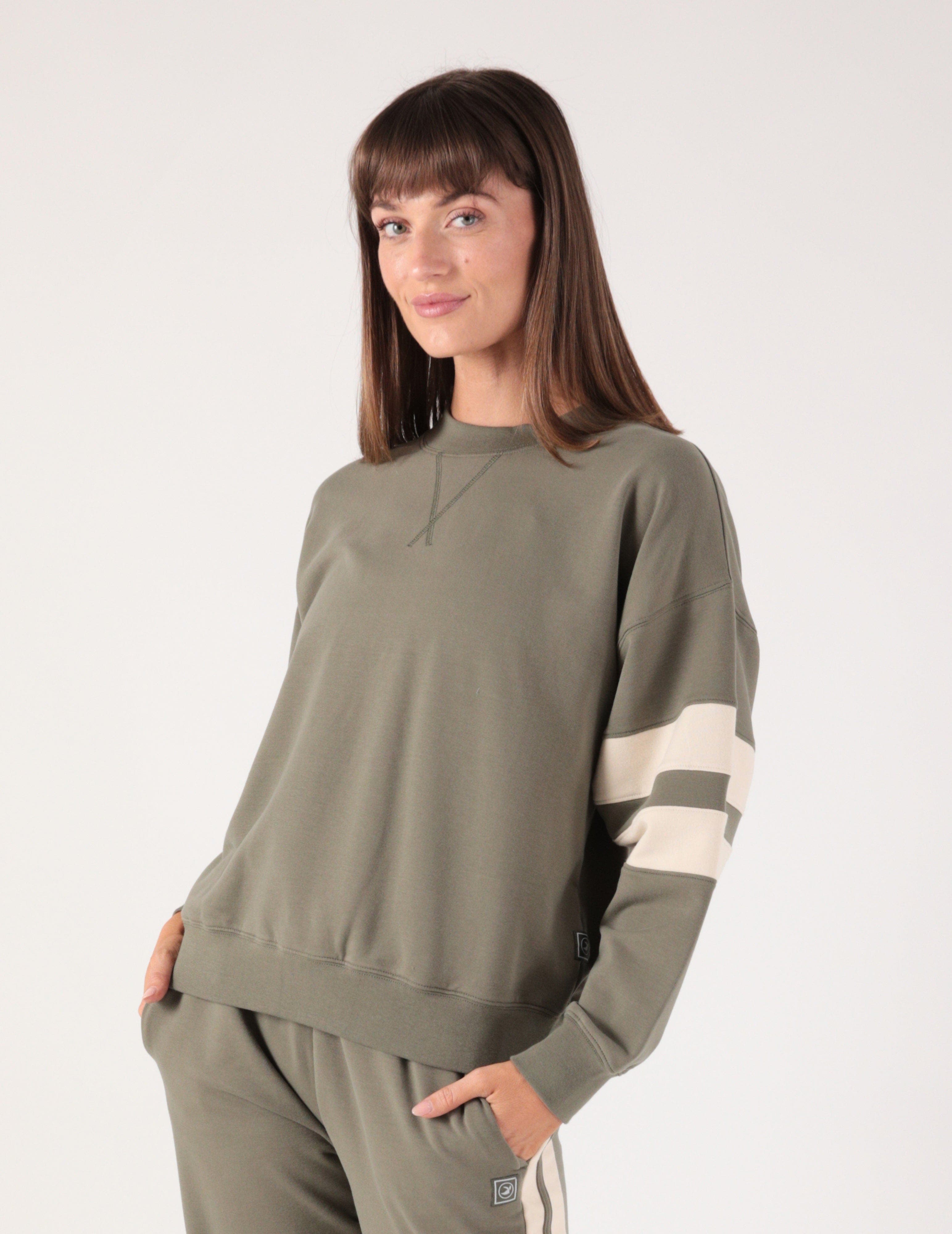 Dusty Olive/Oatmilk
