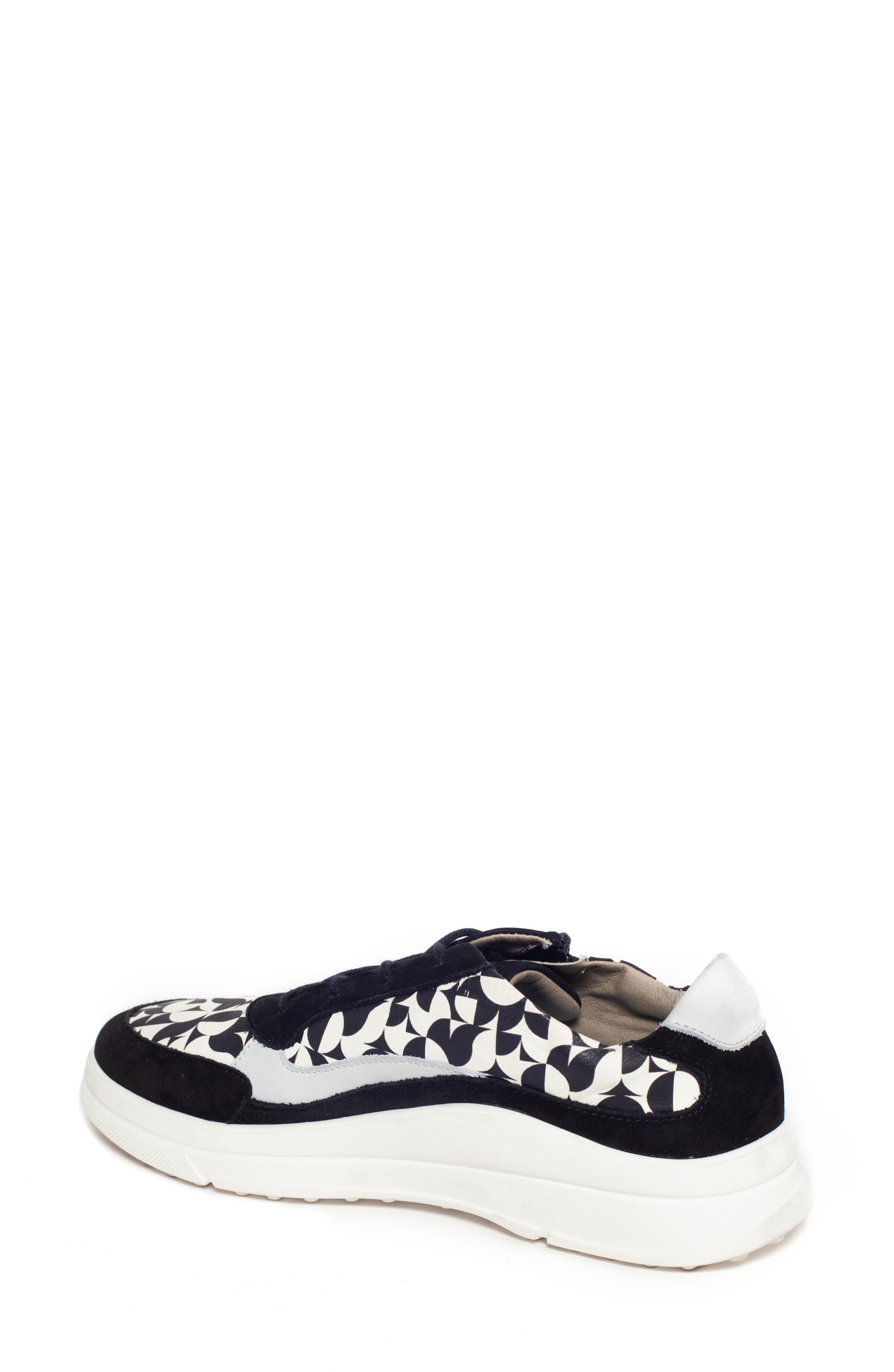 CLOUD Daphne Sneaker, Alternate, color, 