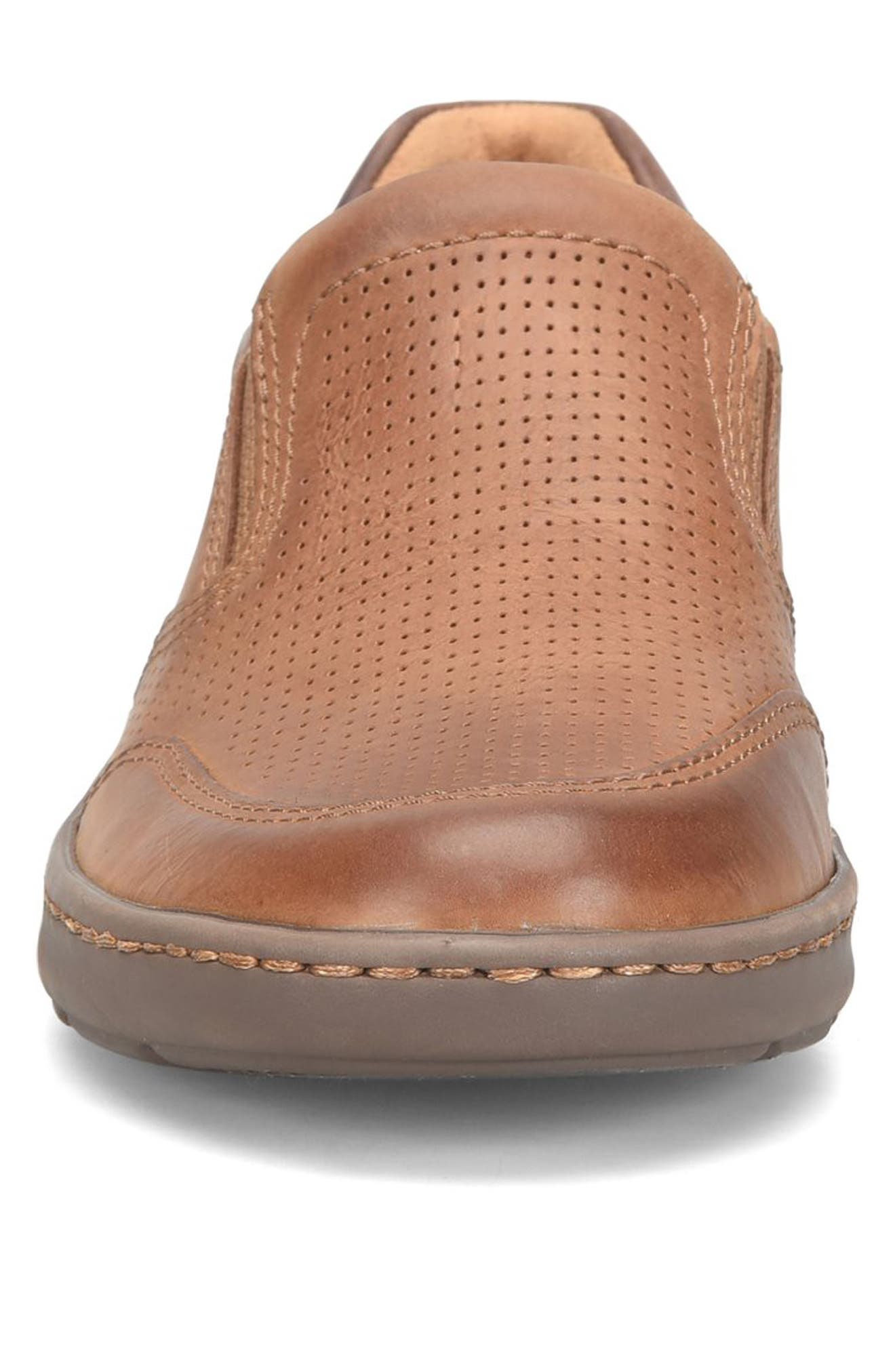 Børn Mackay Slip-On Sneaker, Alternate, color, Brown F/ G