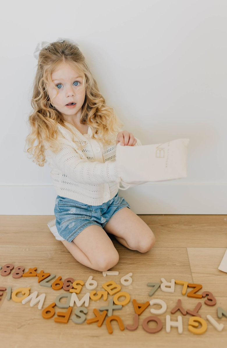 BROOKLYN NEUTRAL Silicone Magnetic Numbers Playset, Alternate, color, Neutral Colors