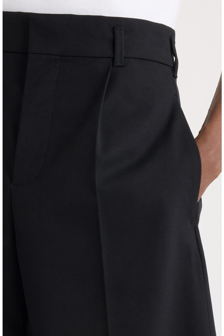 Le Short Ovalu Pleated Stretch Virgin Wool Shorts, Alternate, color, BLACK