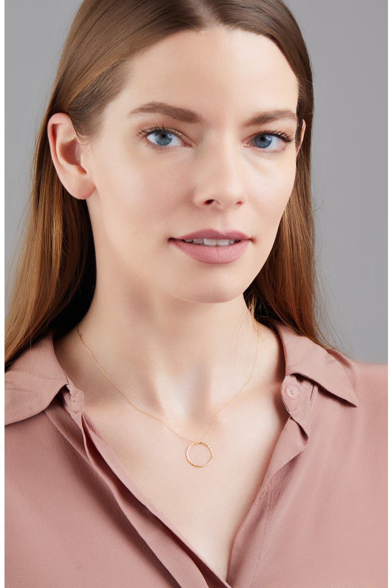 14K Gold Hammered Circle Pendant Necklace (Nordstrom Exclusive), Alternate, color, YELLOW GOLD