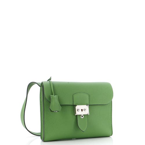 Pre-owned Hermes Hermes Sac A Depeches Messenger Bag Togo 21 In Green