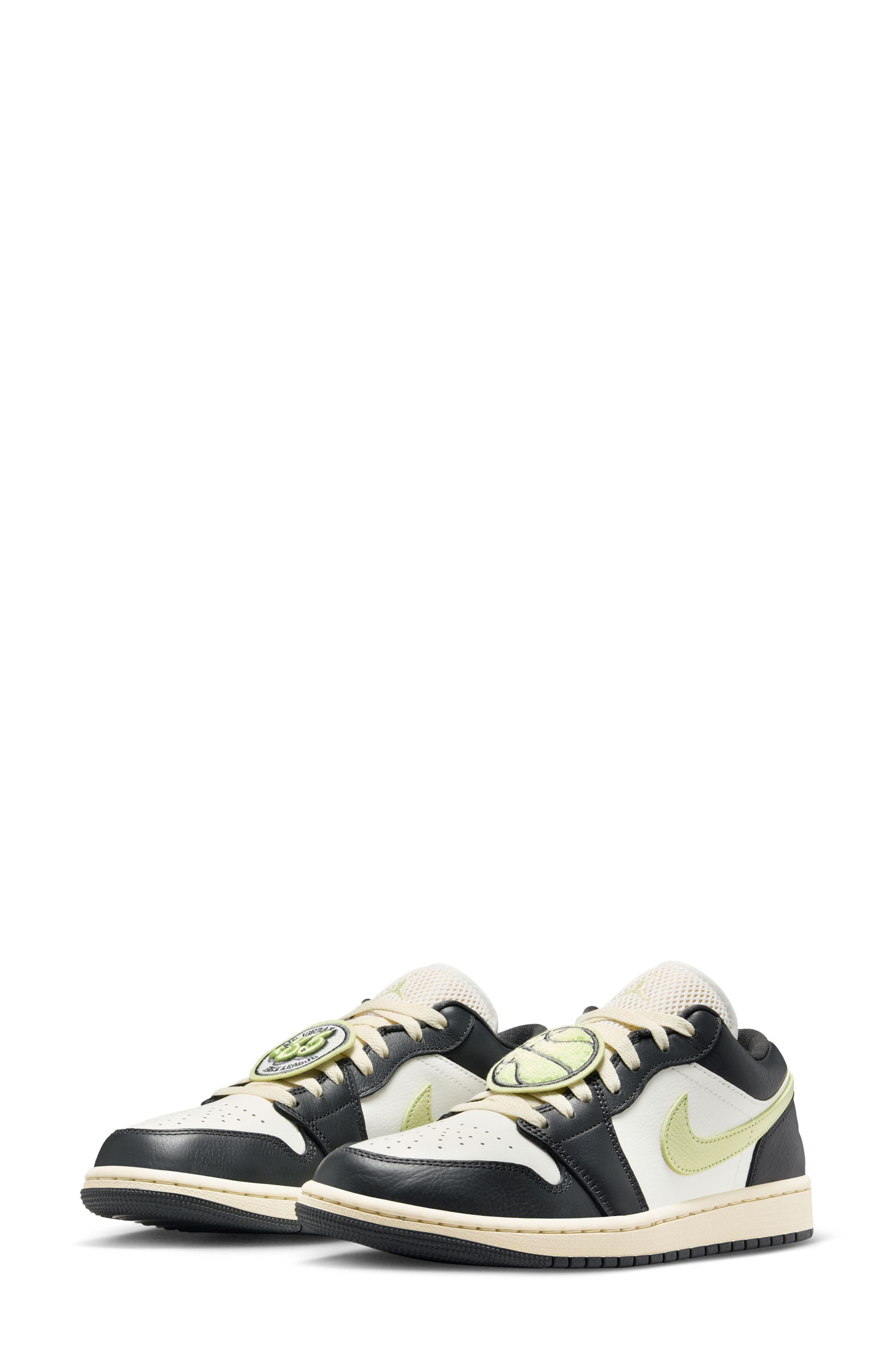 Jordan Nike Air Jordan 1 Low SE Sneaker, Main, color, 003 Anthra/Lmngrn