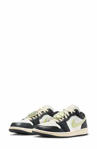 Jordan Nike Air Jordan 1 Low SE Sneaker