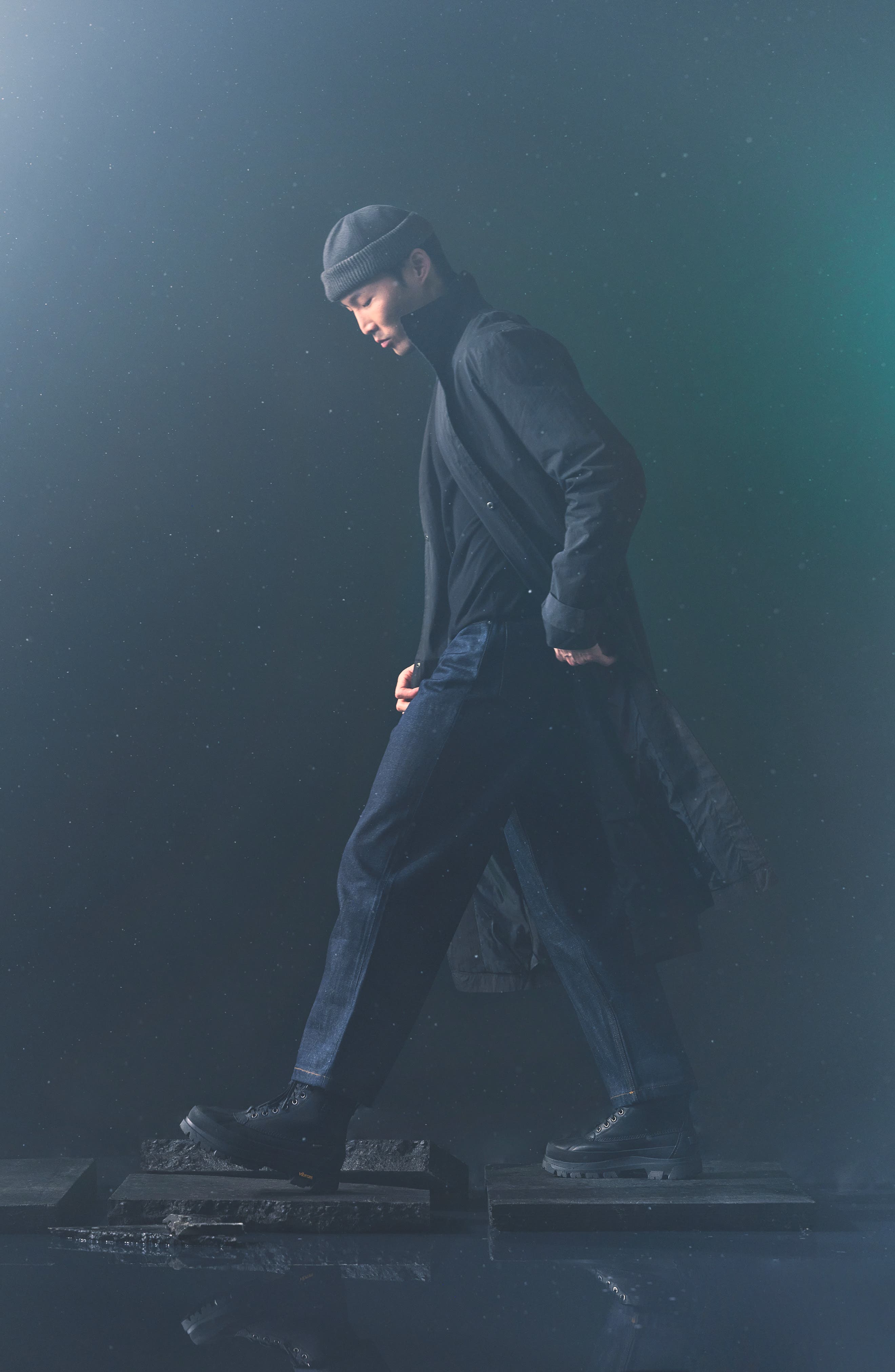 SOREL Daystorm Horizon Gore-Tex<sup>®</sup> Weatherproof Boot, Alternate, color, Black/ Black