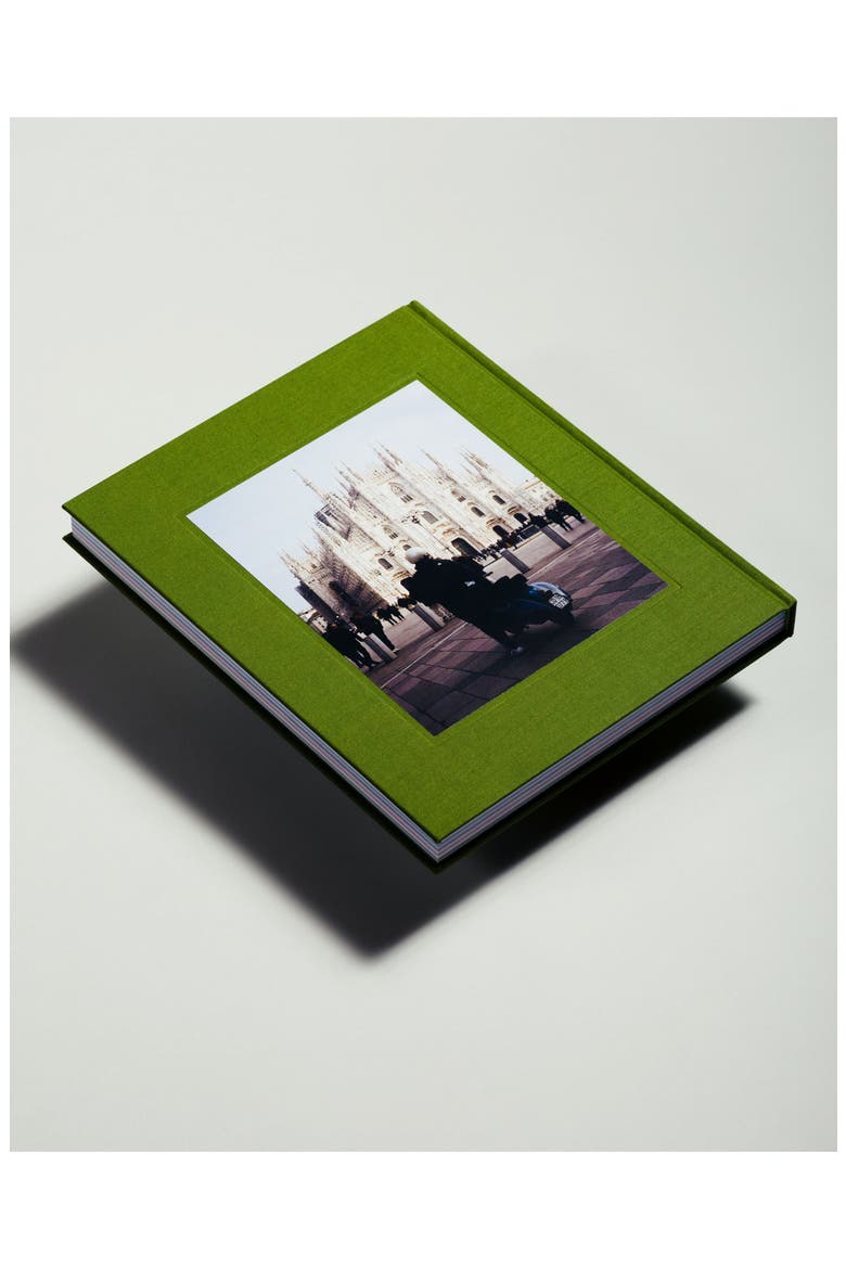 Type 7 Guide to Milan Book, Alternate, color, Green