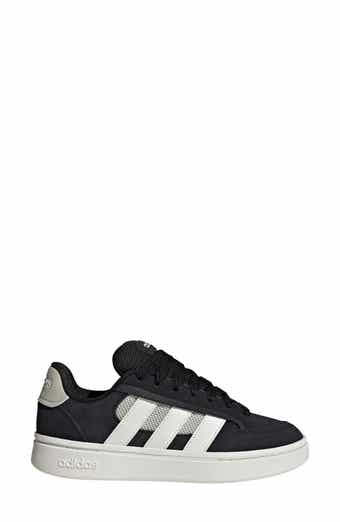 adidas Alpha Sk8 Sneaker