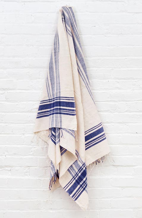 Cabin Hatch Cotton Throw Blanket