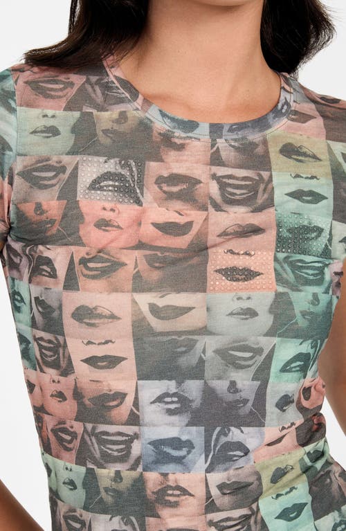 Guess Checkered Lips Crewneck T-shirt In Multi