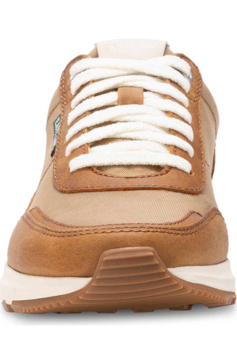 Eastland Leap Jogger Sneaker, Alternate, color, White