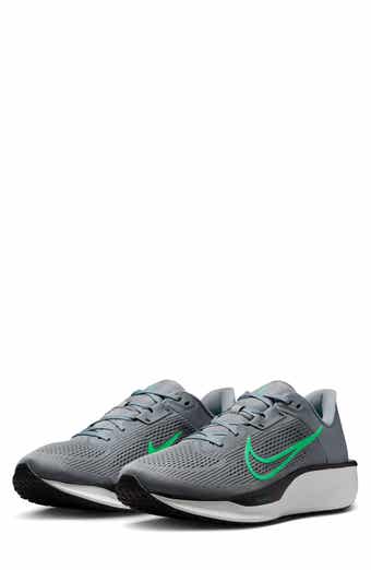 Quest 6 Running Shoe