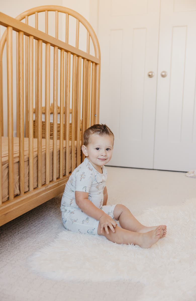 Copper Pearl Winnie the Pooh & Friends Fitted Two-Piece Short Pajamas, Alternate, color, Winne The Pooh