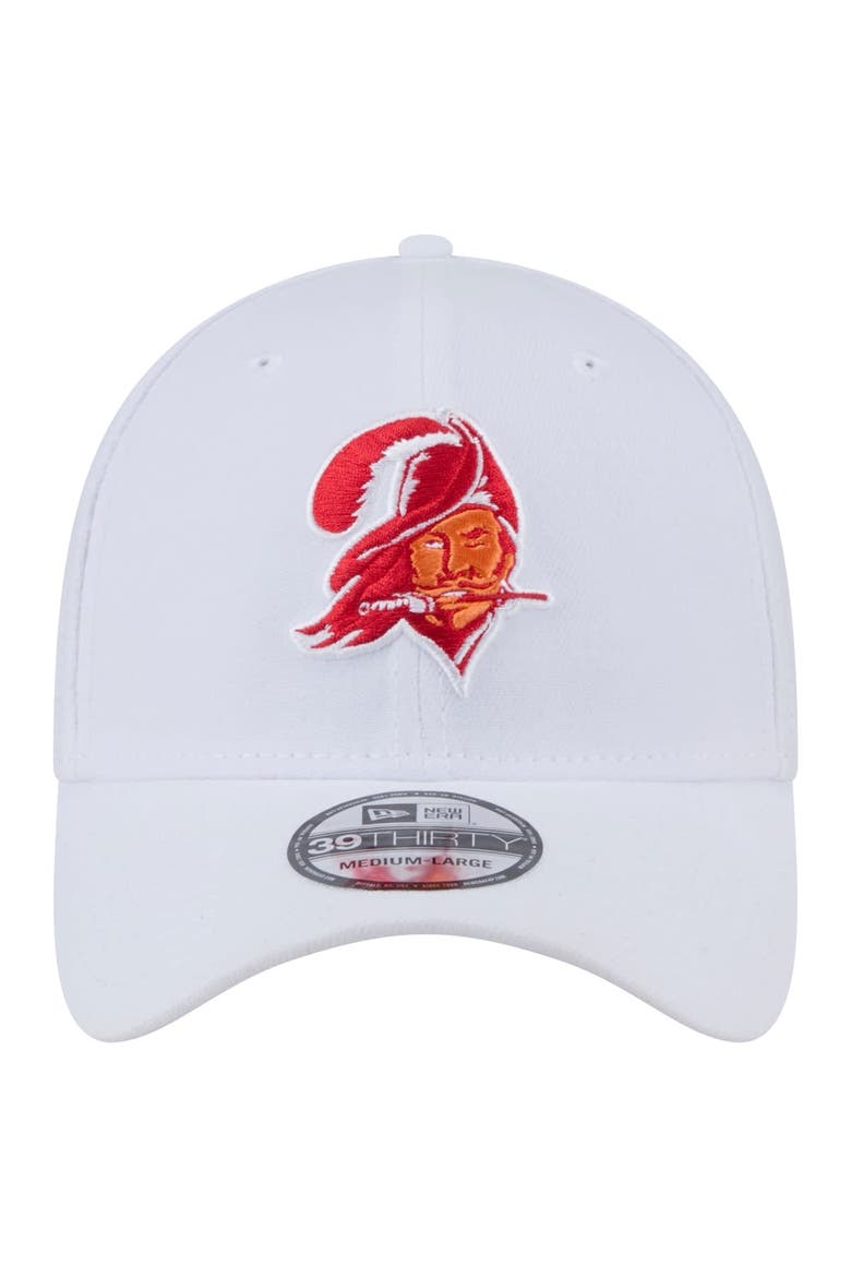 Men's New Era White Tampa Bay Buccaneers Throwback 39THIRTY Flex Hat, Alternate, color, White