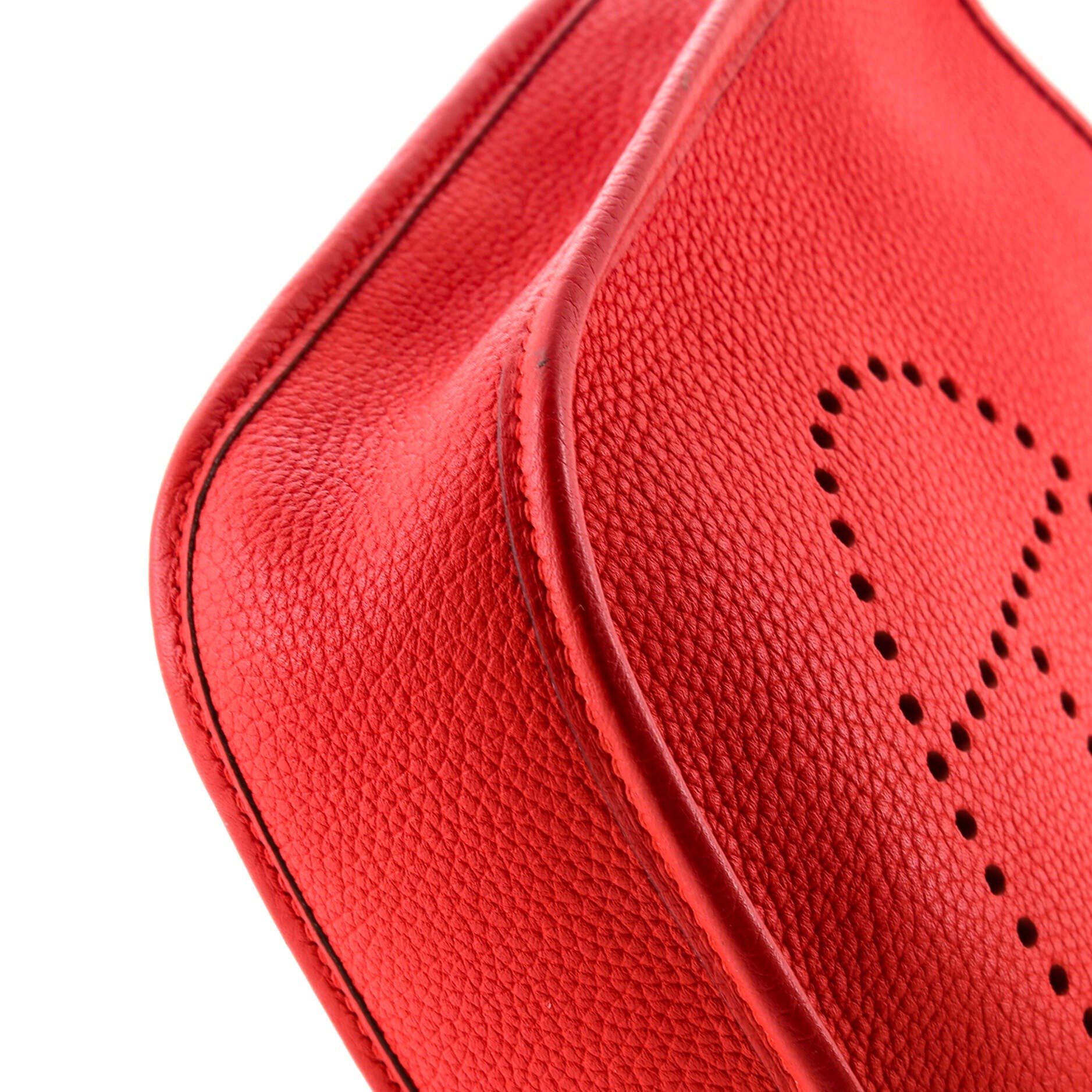 Pre-Owned Hermes Evelyne Bag Gen III Maurice TPM, Alternate, color, Rouge De Coeur