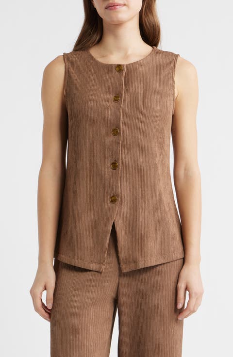 Sleeveless Knit Button-Up Shirt