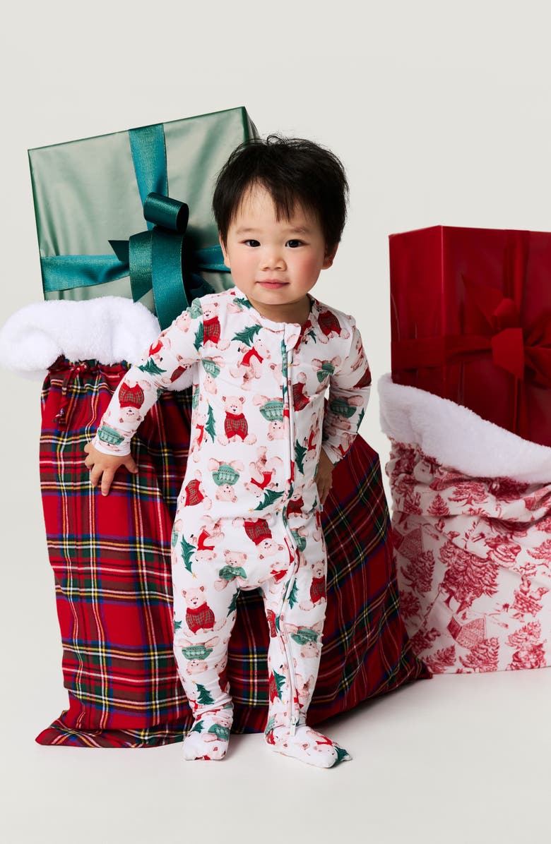 Posh Peanut Lachlan Fitted Convertible One-Piece Pajamas, Alternate, color, White