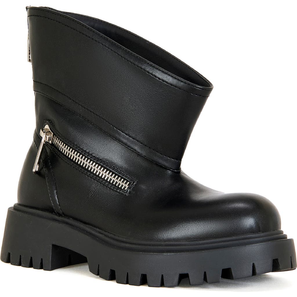 Azalea Wang Mohsen Lug Sole Bootie In Black