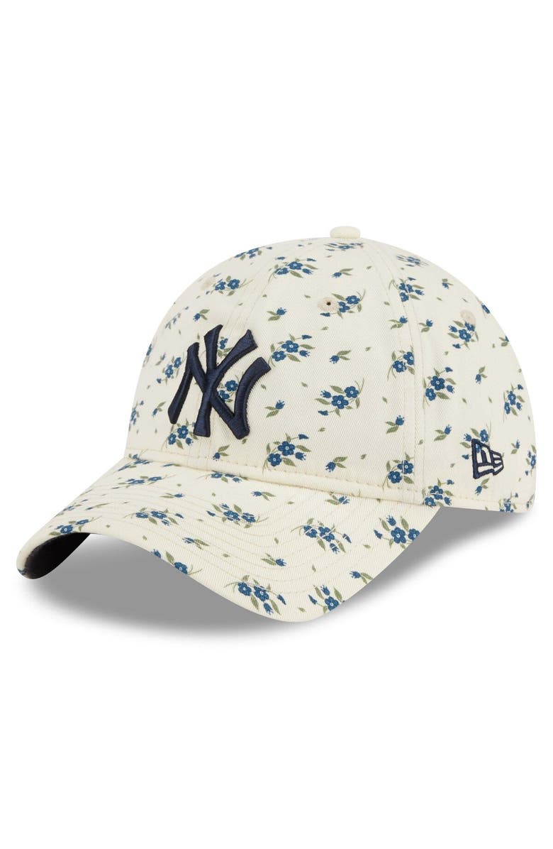 New Era Women's New Era Cream New York Yankees Chrome Bloom 9TWENTY Adjustable Hat, Main, color,