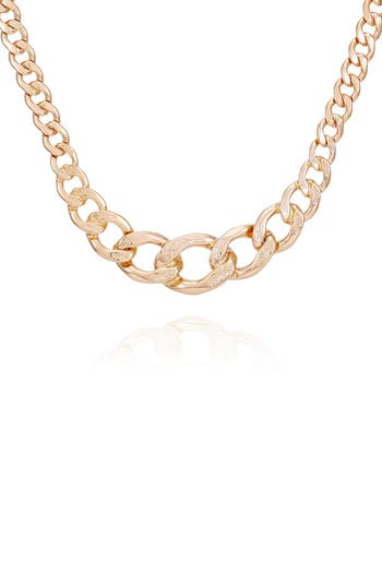 Guess Graduated Curb Chain Necklace In Goldtone