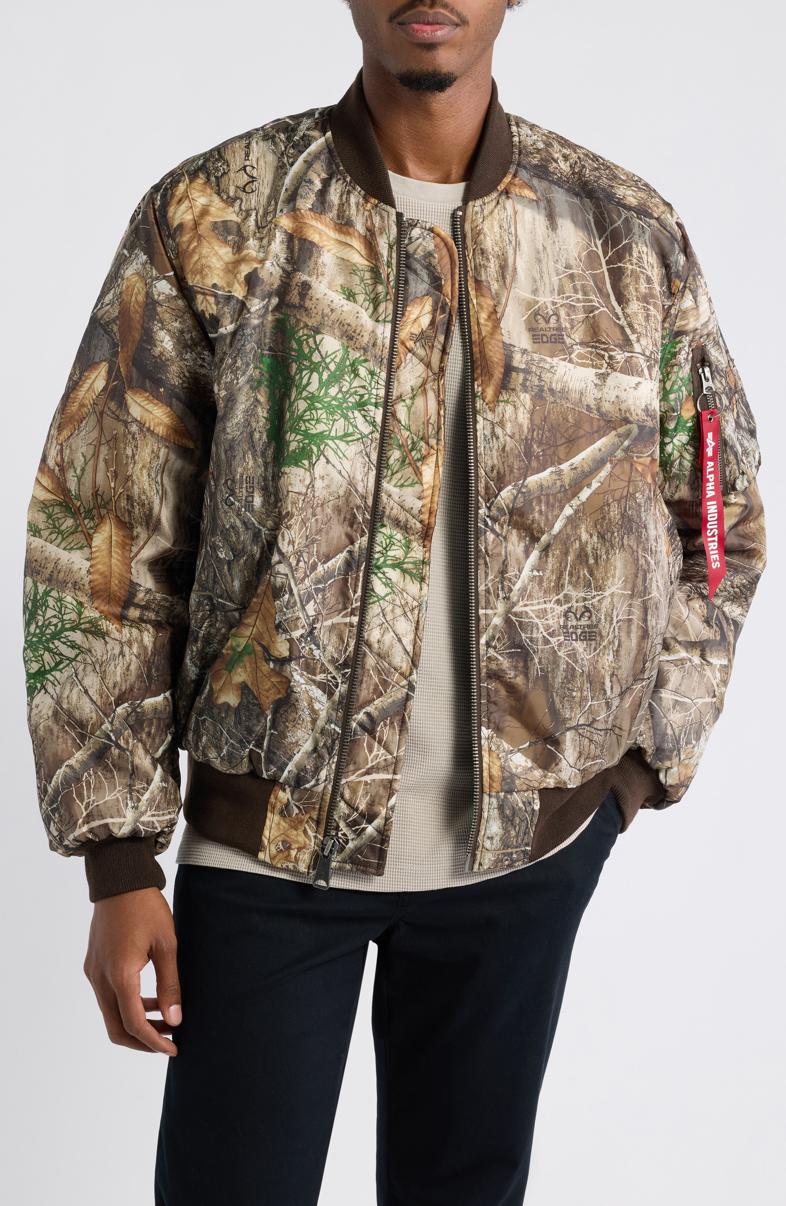 selected REALTREE CAMO