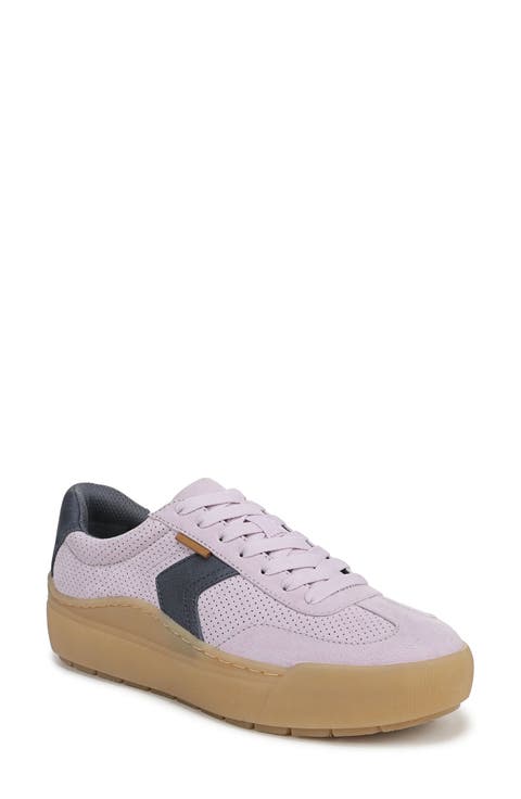 Time Off Win Low Top Sneaker (Women)