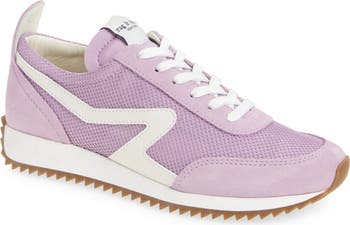 Retro Runner Mesh Sneaker