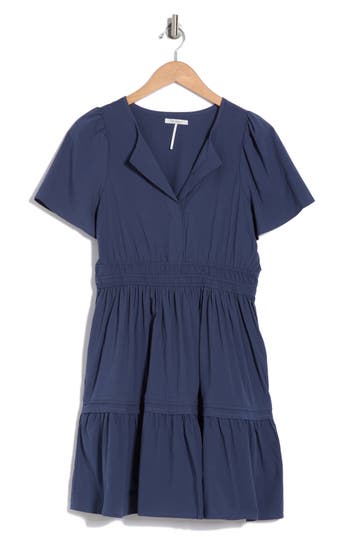 Stitchdrop Short Sleeve Dress In Navy