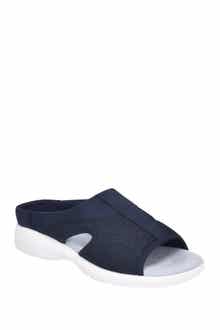 Easy Spirit Tine Slide Sandal